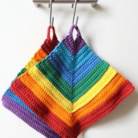 Anleitung für Regenbogen-Topflappen